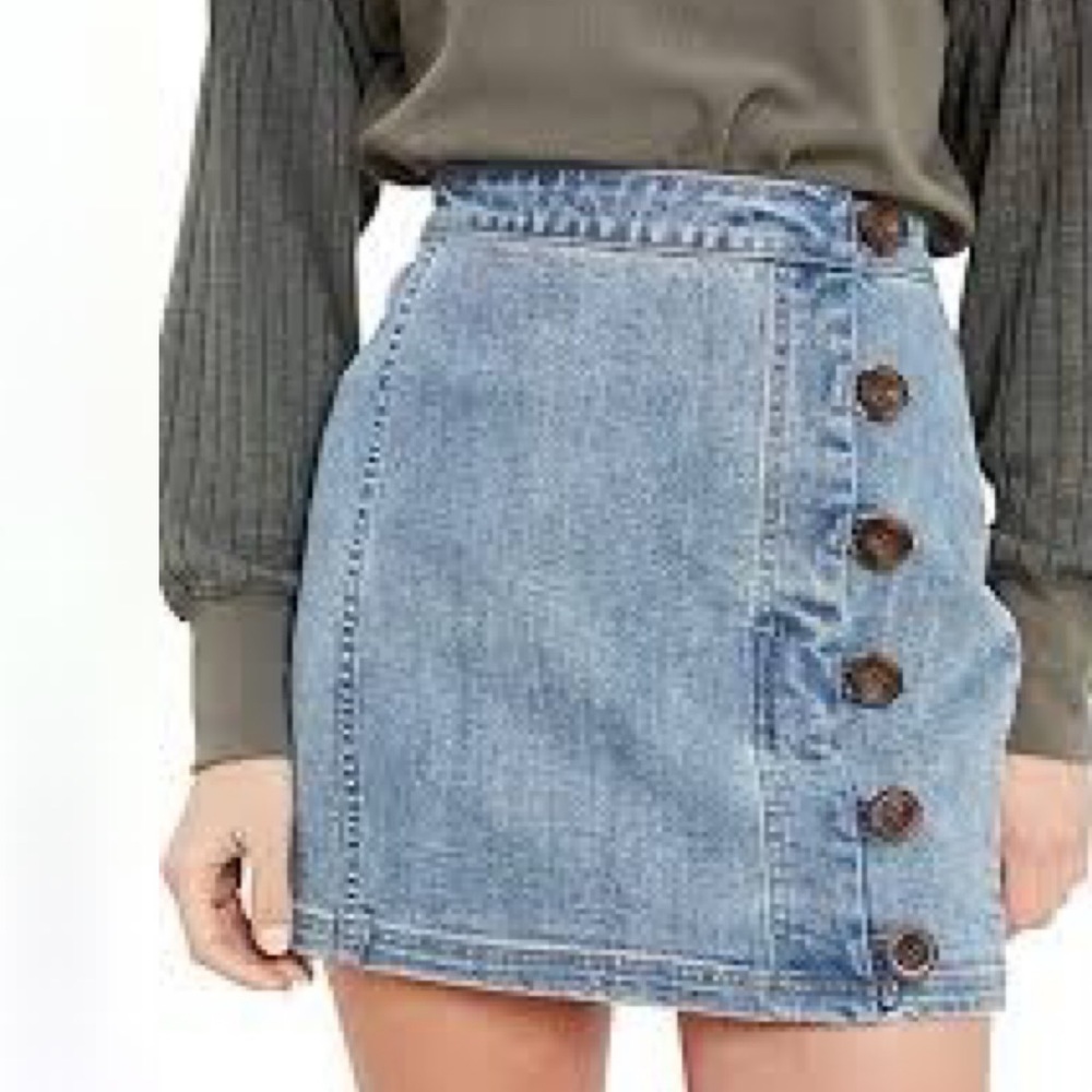 Wishlist Denim Side Button Mini Skirt Size Large